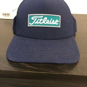 Mens titleist hat